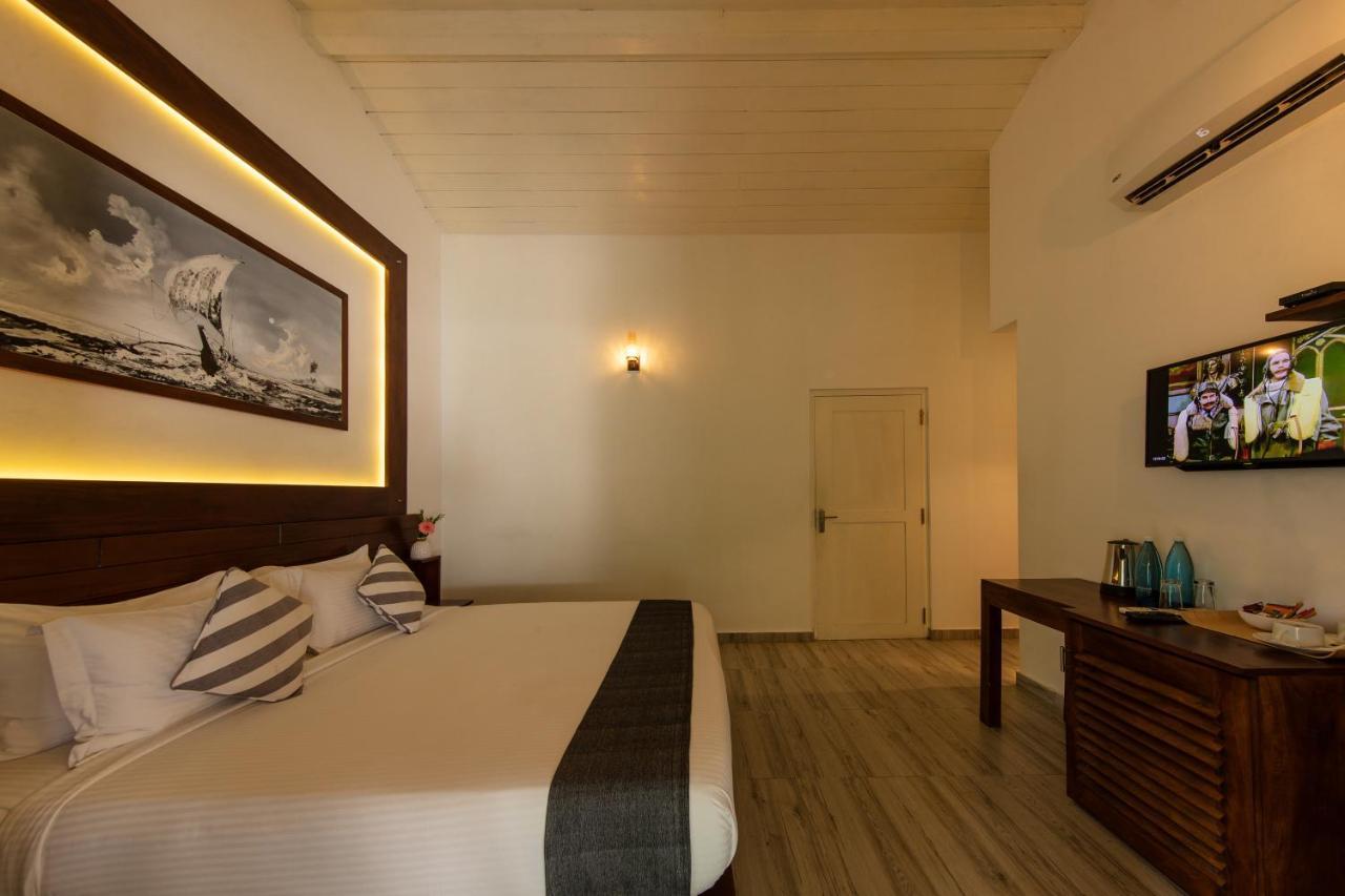 Deltora Villa - Free Drop Off To Galle Fort By Tuktuk Bagian luar foto